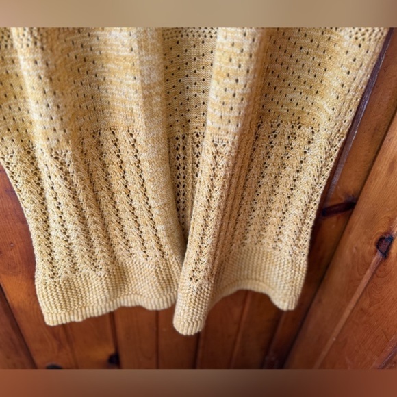 Marled Mustard Yellow Cable Knit Long Cardigan Size Medium - Picture 3 of 7